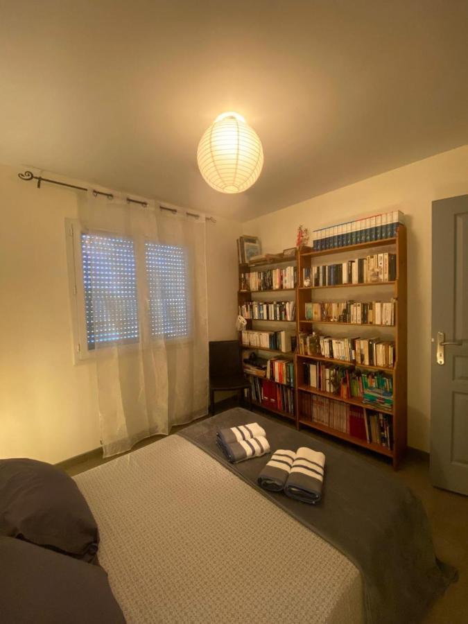 La Rosela De La Cite Bed & Breakfast Palaja Bagian luar foto